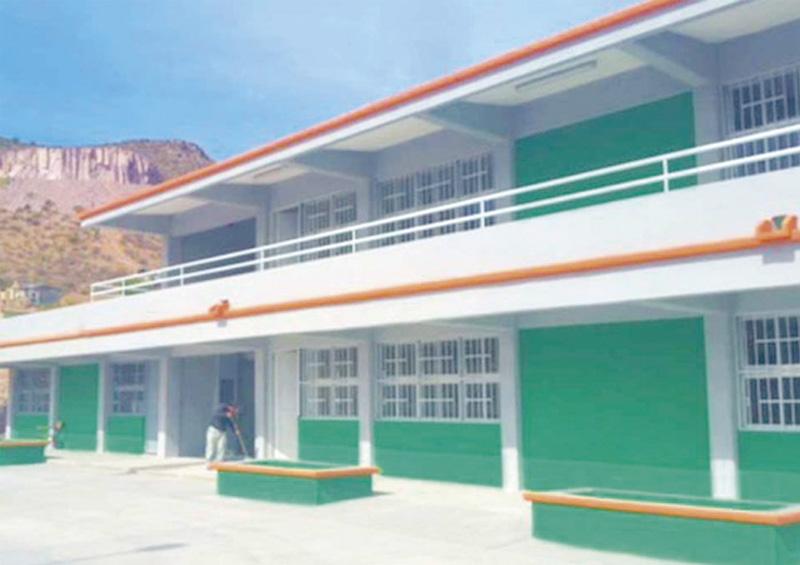 Instalan paneles solares en Universidad Tecnológica de La Paz; ahorrarían hasta 90% de energía Instalan paneles solares en Universidad Tecnológica de La Paz; ahorrarían hasta 90% de energía