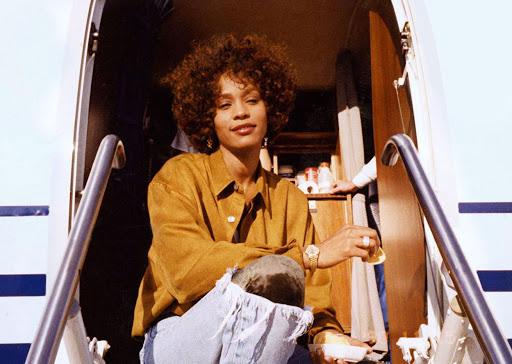 unnamed “Greatest love of all” de Whitney Houston vuelve en versión 4K