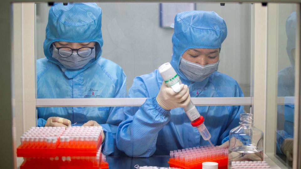 w1240-p16x9-290120-coronavirus-wuhan-vaccin-m Indonesia confirma su primera muerte por coronavirus