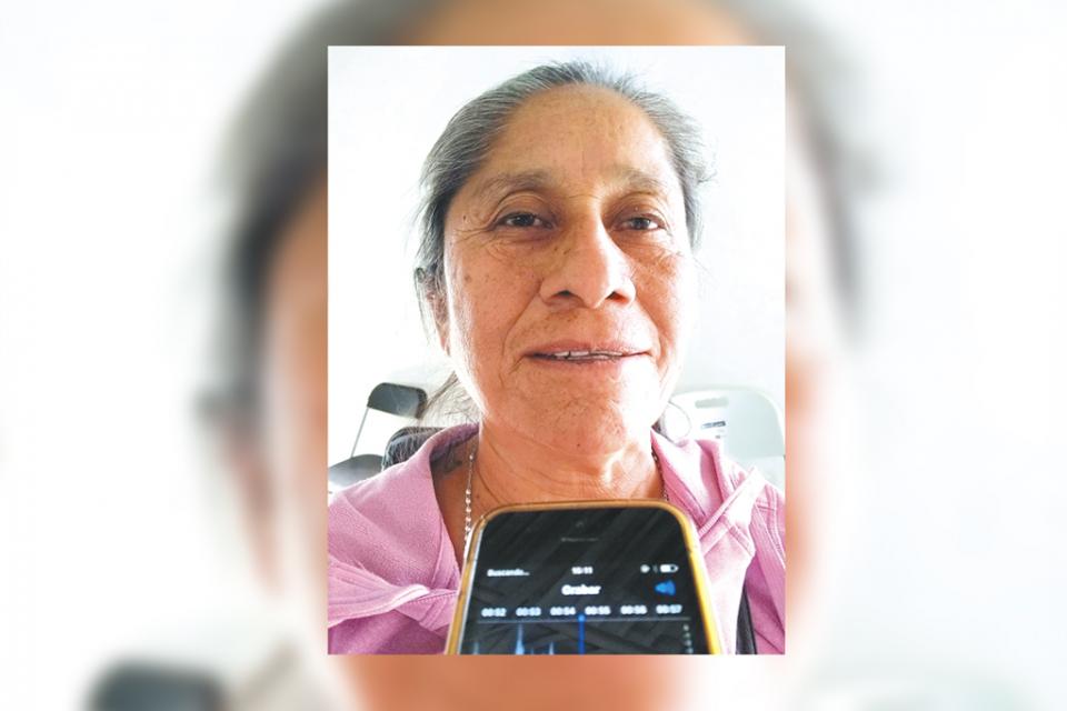 Doña Romí abuelita agradecida pero preocupada por las calles de su colonia Doña Romí abuelita agradecida pero preocupada por las calles de su colonia