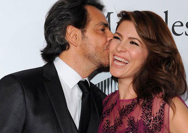 Alessandra Rosaldo y Eugenio Derbez Eugenio Derbez estrena reality show en cuarentena