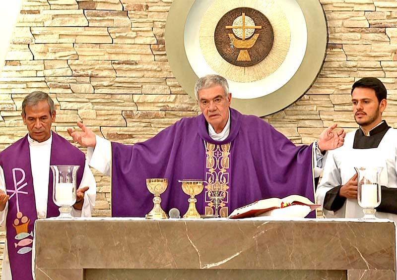 Misas durante Semana Santa se realizarán a puerta cerrada Misas durante Semana Santa se realizarán a puerta cerrada