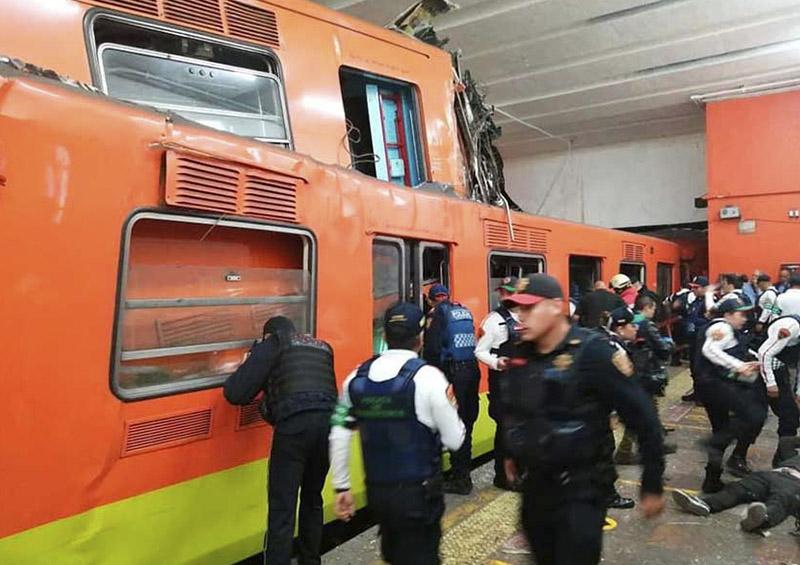 Metro tras choque Sin servicio 4 estaciones del Metro tras choque de trenes en Tacubaya