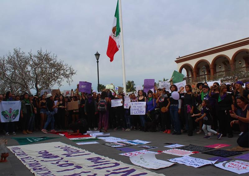 dia de la mujer los cabos Hartas de la violencia, mujeres ganan las calles de San José del Cabo