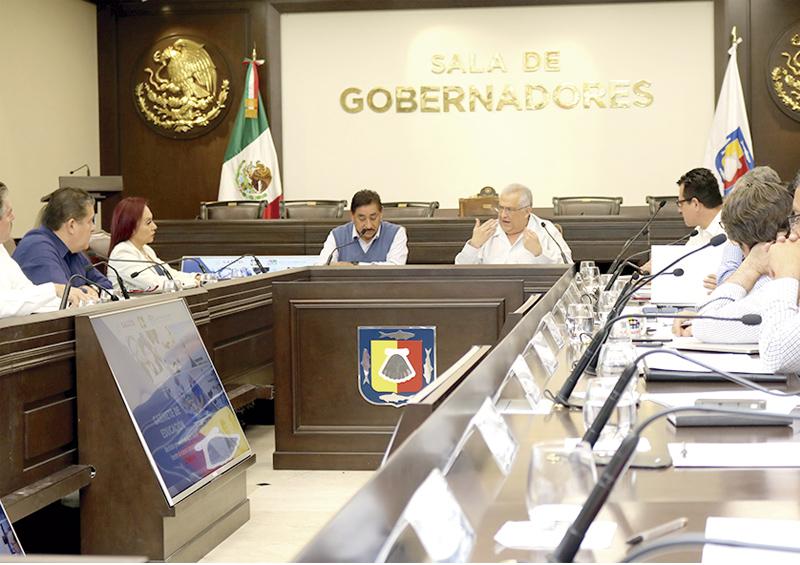 Se reúnen integrantes del gabinete estatal de Educación Se reúnen integrantes del gabinete estatal de Educación