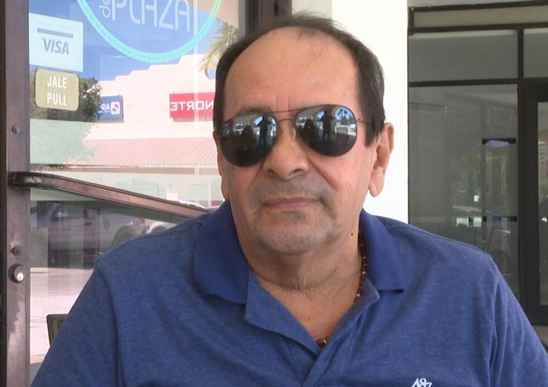 rgdfgdf Cadenas comerciales apoyan a sus empacadores de la tercera edad en esta contingencia