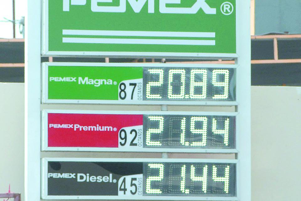 Rondan precios de la gasolina los $20 pesos en San José del Cabo Rondan precios de la gasolina los $20 pesos en San José del Cabo