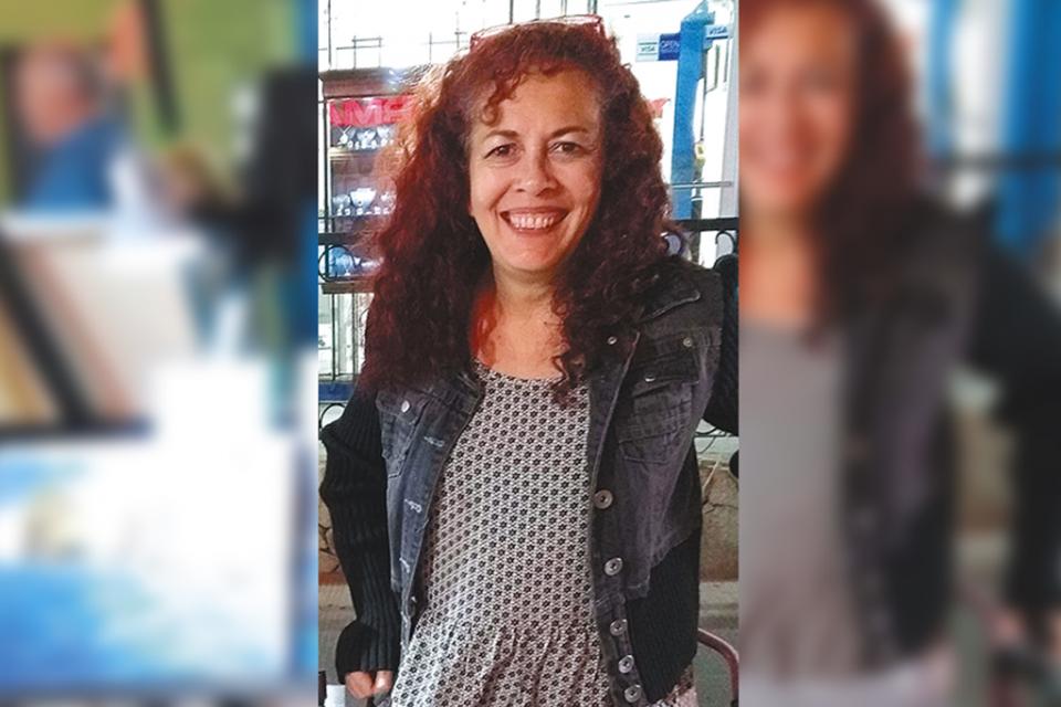 Rosa Elena García “Hellen”, pinta para vivir Rosa Elena García “Hellen”, pinta para vivir