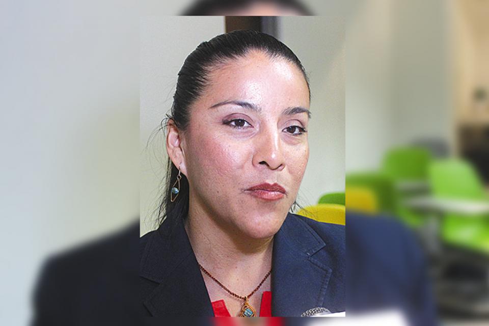 “Buscamos talentos locales para mantener vigentes nuestras tradiciones” Rosaura Martínez “Buscamos talentos locales para mantener vigentes nuestras tradiciones” Rosaura Martínez