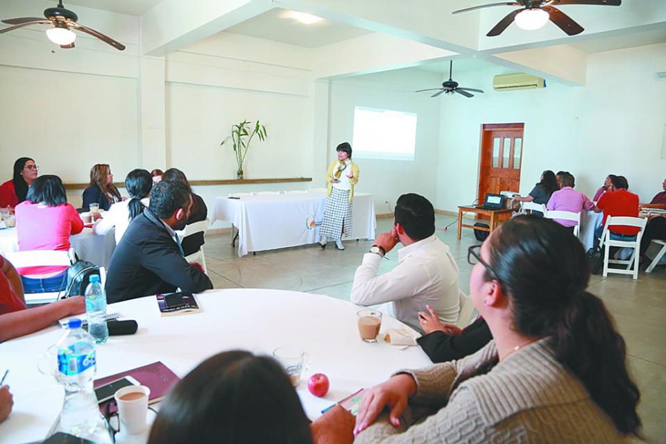 Imparten a servidores públicos taller “Aspectos Generales de los Derechos Humanos” Imparten a servidores públicos taller “Aspectos Generales de los Derechos Humanos”