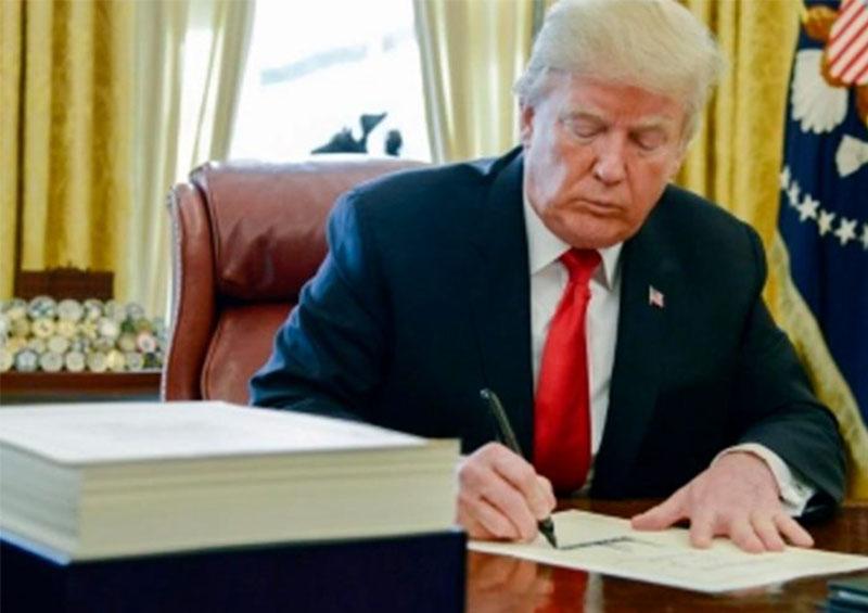 Trump inmigración EUA podría extender restricciones fronterizas por virus indefinidamente