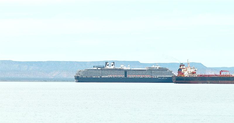 Bahía de La Paz resguarda dos cruceros internacionales durante contingencia Continuará presencia de cruceros en la Bahía de La Paz y Los Cabos