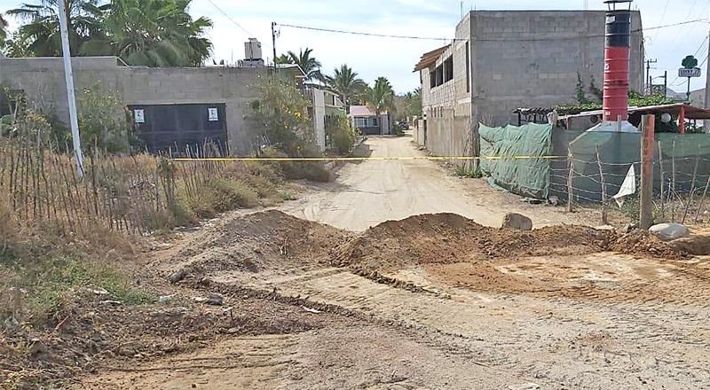 Cierran acceso a El Pescadero Cierran acceso a El Pescadero