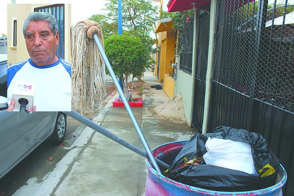 “Lleva 9 días sin pasar el camión recolector de basura” vecino de Villas de Cortez “Lleva 9 días sin pasar el camión recolector de basura” vecino de Villas de Cortez