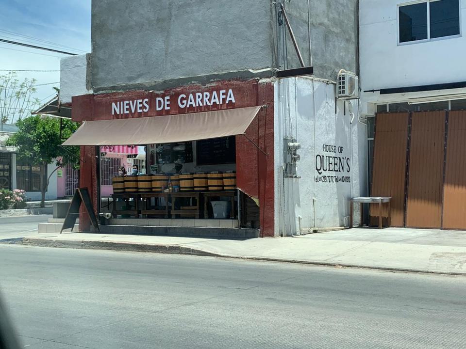 821a13e3-71ca-43e3-8bec-ae20feeadf1c Cabo San Lucas presenta negocios no esenciales que están operando este 10 de mayo