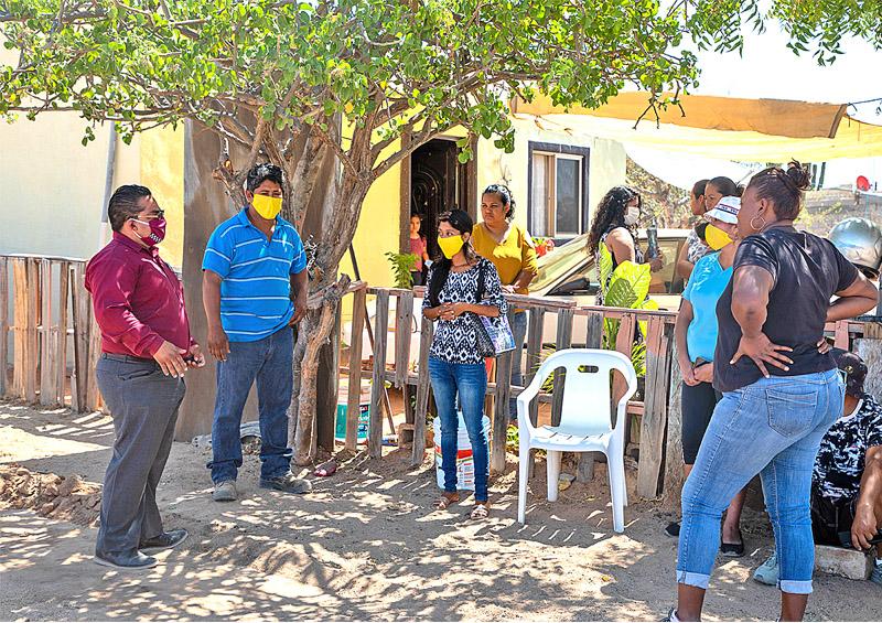 Ciudadanos agradecen suministro gratuito de agua potable durante contingencia Ciudadanos agradecen suministro gratuito de agua potable durante contingencia