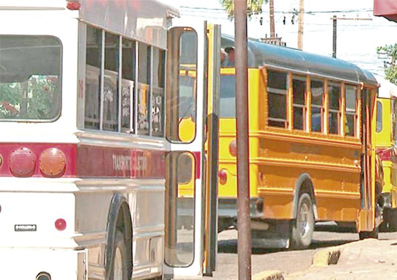 A punto de la quiebra sector transportista en BCS: Pedro Enrique López A punto de la quiebra sector transportista en BCS: Pedro Enrique López
