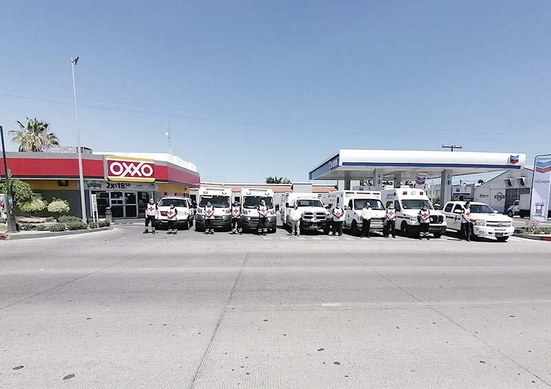 Cruz Roja Mexicana en La Paz recibe donativo de 100 mil pesos en combustible para atender la contingencia Cruz Roja Mexicana en La Paz recibe donativo de 100 mil pesos en combustible para atender la contingencia