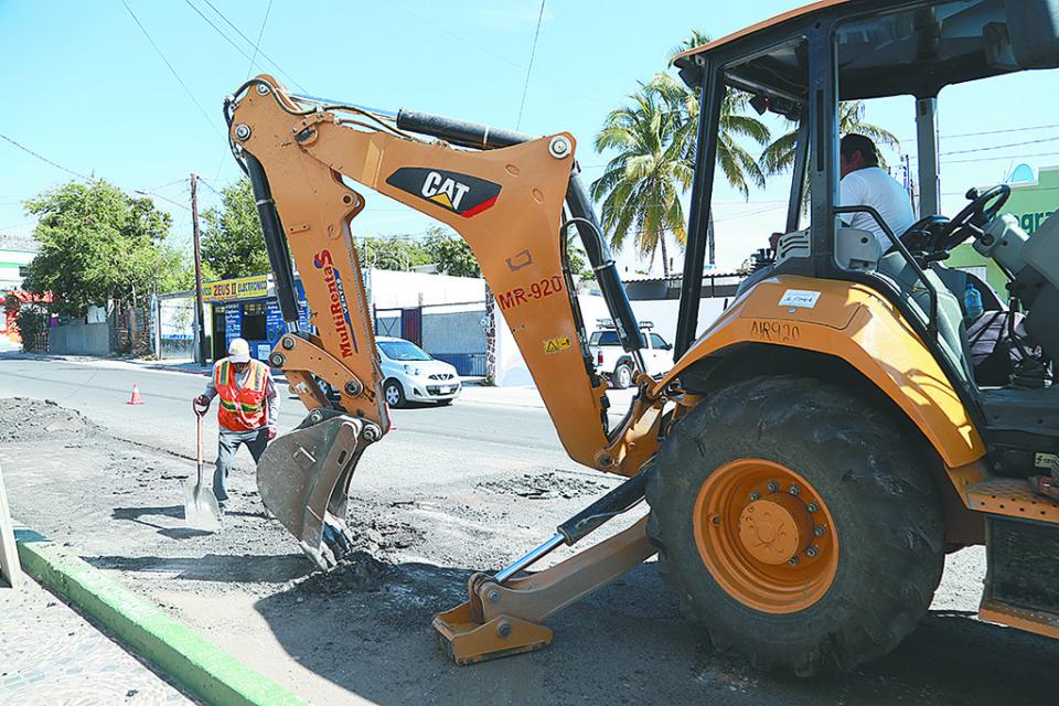 Mejoran seguridad vial y peatonal con Programa de Bacheo en Los Cabos Mejoran seguridad vial y peatonal con Programa de Bacheo en Los Cabos