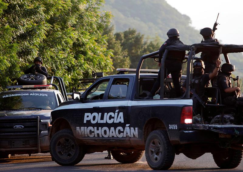 Policía Michoacana Buscan reclutar capos del Cártel Jalisco Nueva Generación