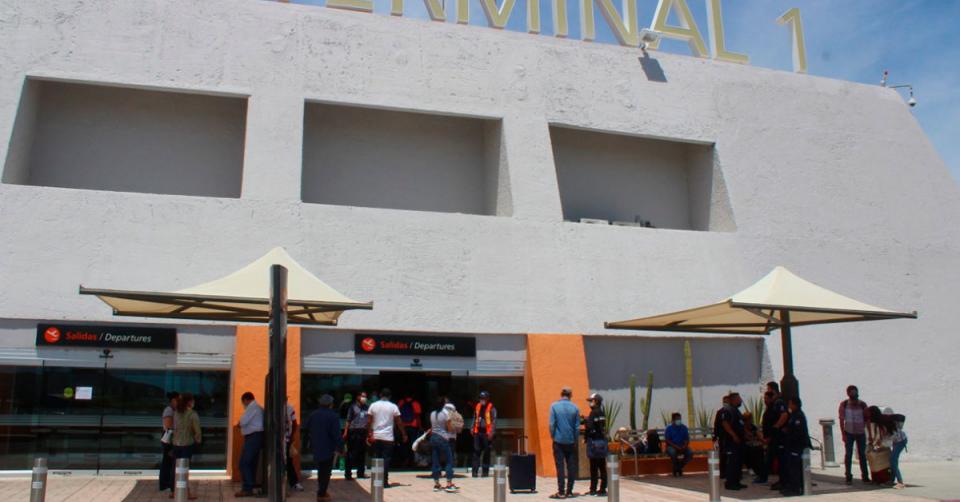 Aeropuerto Internacional Los Cabos Aeropuerto Internacional de los cabos obtiene Sello Viajes Seguros