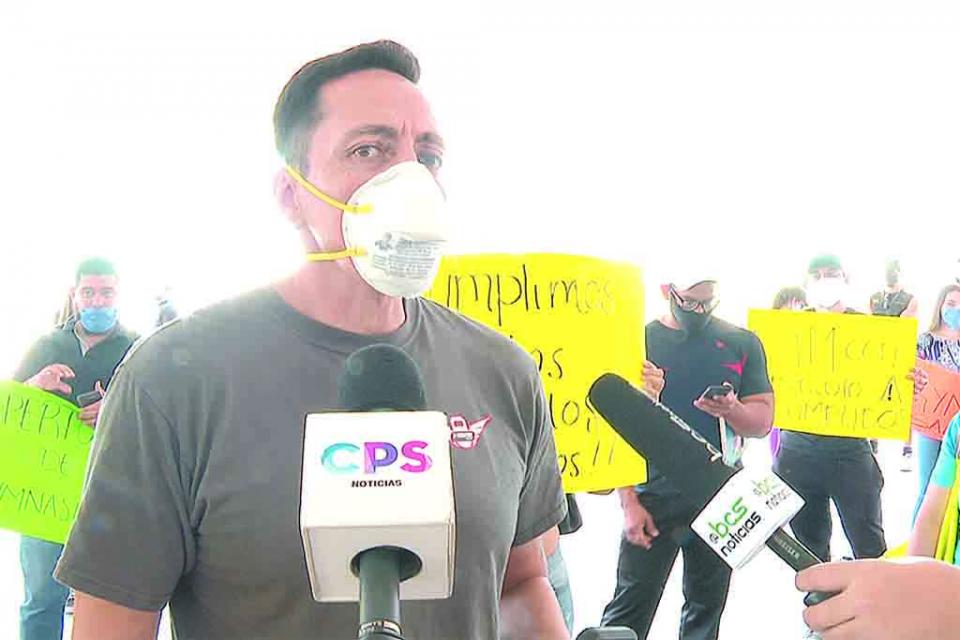 Manifestación en Palacio de Gobierno; piden reactivación de gimnasios Manifestación en Palacio de Gobierno; piden reactivación de gimnasios