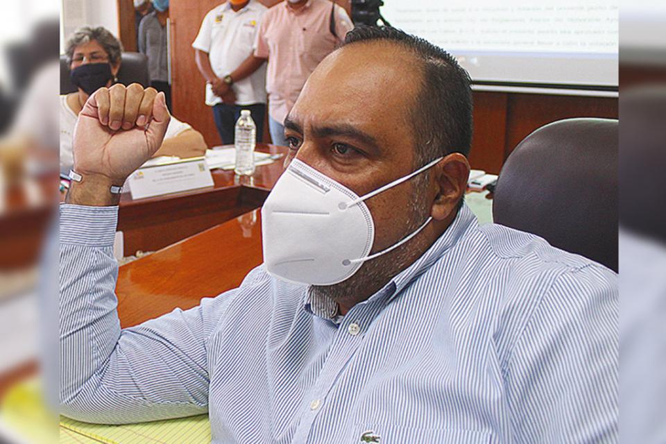 Regidor solicita reconocer labor de colaboradores de servicios públicos Regidor solicita reconocer labor de colaboradores de servicios públicos