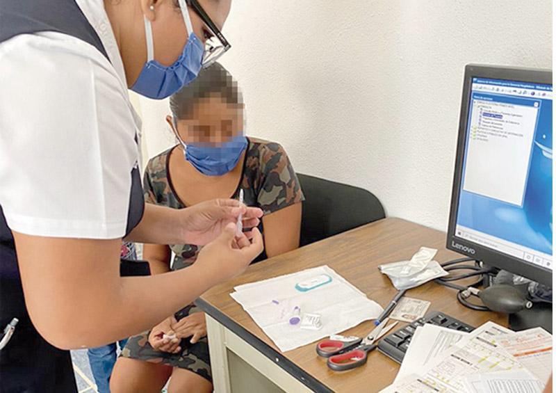 Vigilancia prenatal con apertura del Centro de Salud El Carrizal Vigilancia prenatal con apertura del Centro de Salud El Carrizal