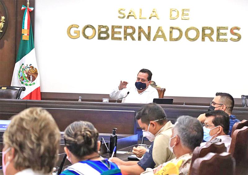 Reconocen y rinden tributo al personal médico de BCS Reconocen y rinden tributo al personal médico de BCS
