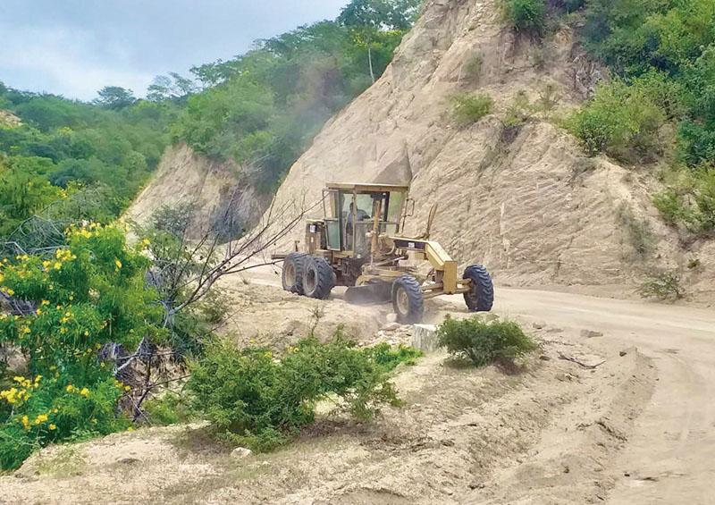 Más de 13 mil kilómetros rehabilitados en caminos Más de 13 mil kilómetros rehabilitados en caminos