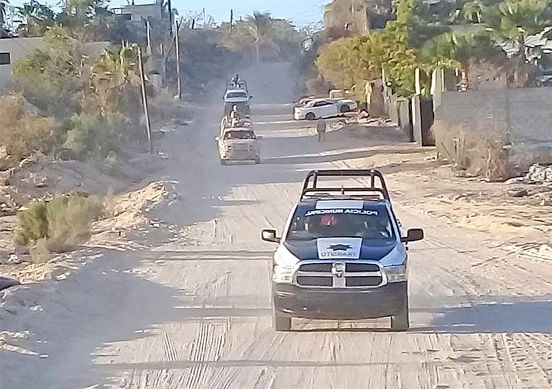 Continúan recorridos de vigilancia en todo el municipio Continúan recorridos de vigilancia en todo el municipio