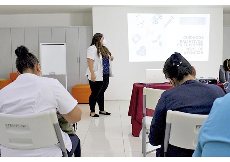 Imparten capacitación médica en cuidados paliativos Imparten capacitación médica en cuidados paliativos