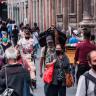 45-Personas-caminando Calíope