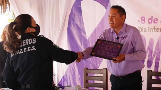Va Adonai Carreón por dignificación de cuerpos de seguridad, procuración e impartición de justicia Candidato por el Partido Encuentro Solidario