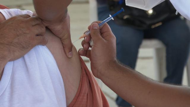 ¿Tienes 40 años o más? Te informamos cómo hacer tu registro para vacunarte contra Covid-19 Vacuna contra el Covid-19