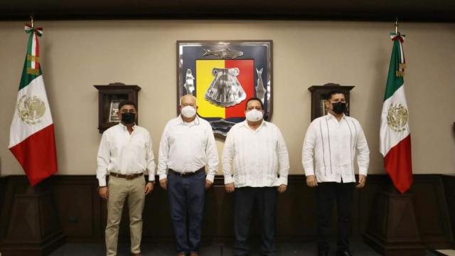 Carlos Mendoza y Víctor Castro arrancan trabajos de entrega-recepción Entrega de recepción de nuevo gobierno